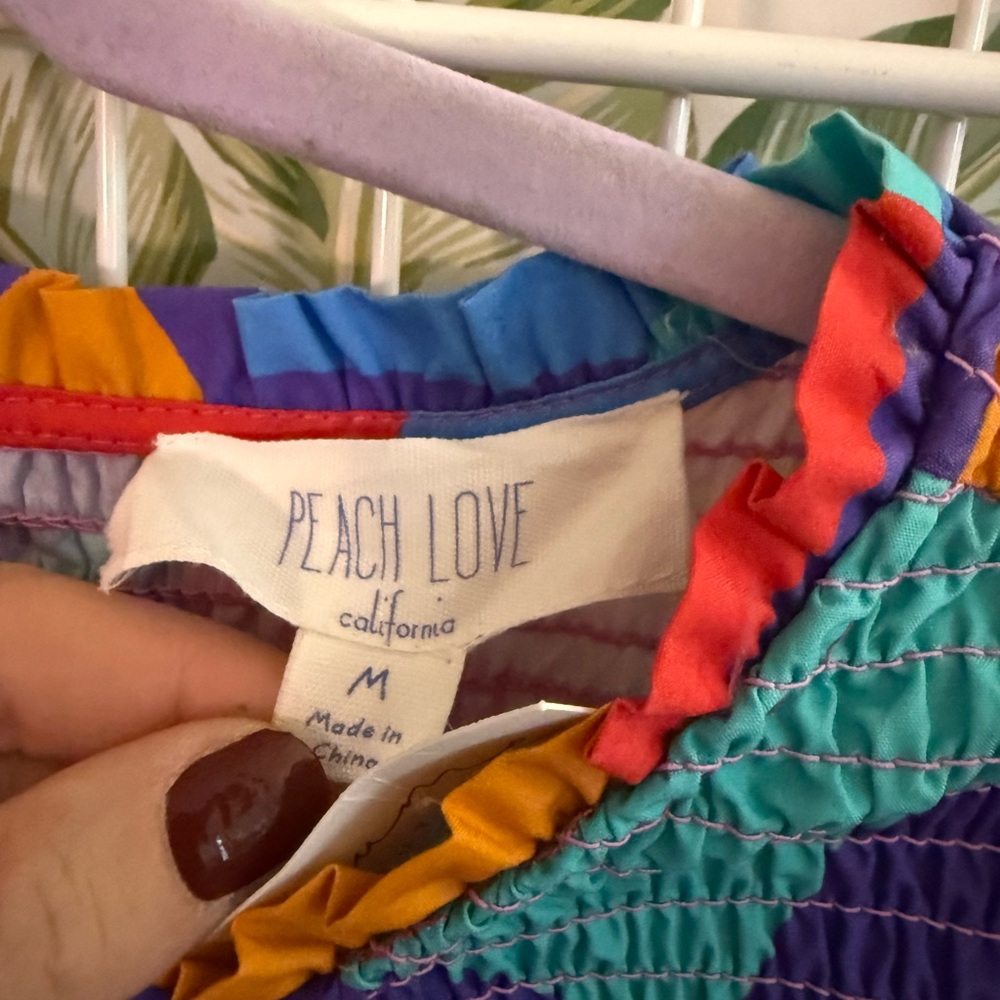 Peach Love Geometric Ruffle Top - Picture 5 of 7